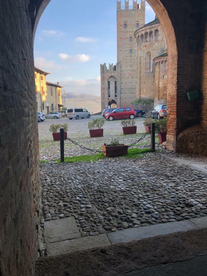 Dimora Del Podesta CastellʼArquato Kültér fotó